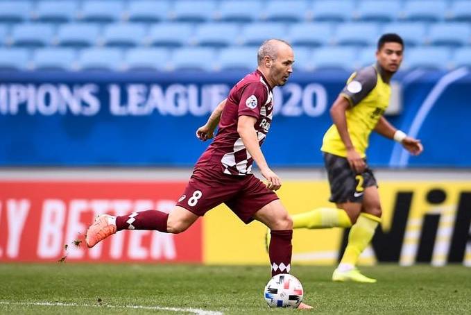 九游体育-字母哥在勇士比赛中出色防守，比分优势明显引发热议！